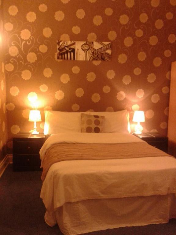Amber Guesthouse Derby Oda fotoğraf